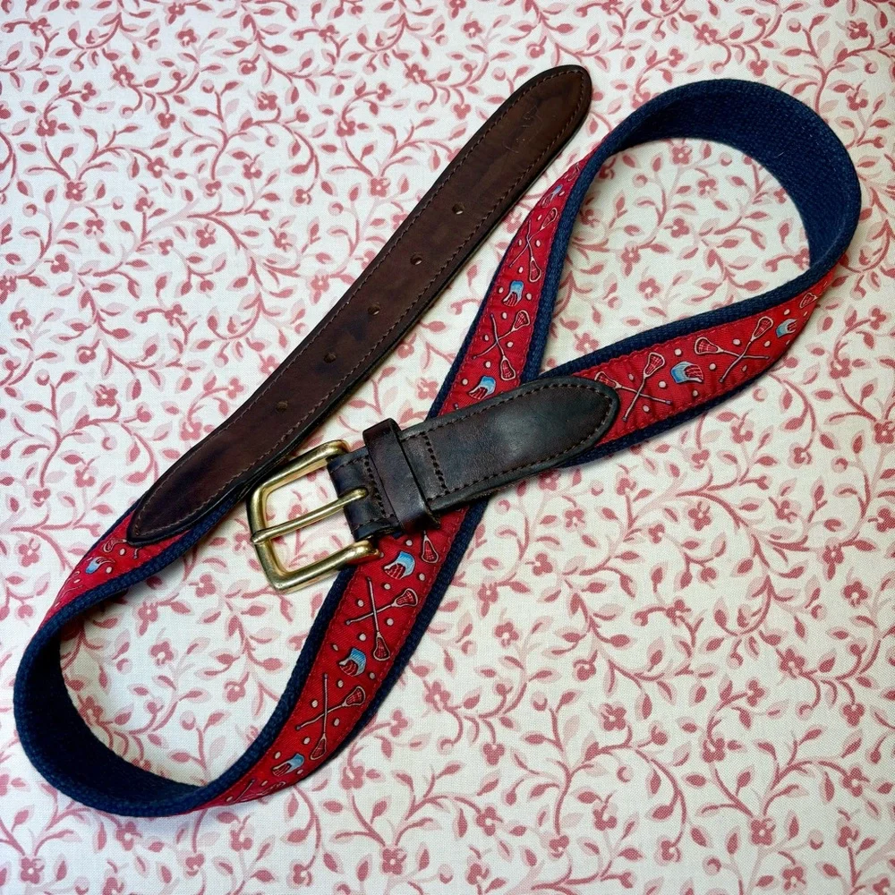 Vineyard Vines brown leather